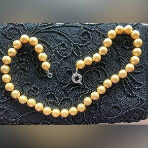 Elegant South Sea Shell 10mm Pearl Golden Yellow Necklace. 18”